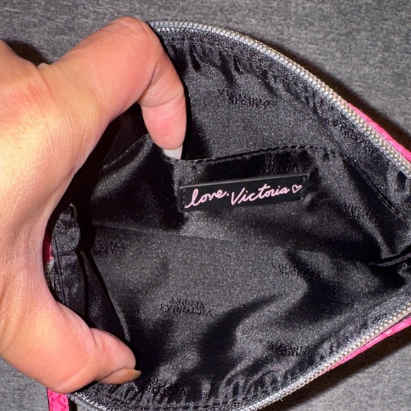 Victoria's Secret - NWOT Pink Slim Wristlet Wallet with Black Tassel - Picture 15 of 17